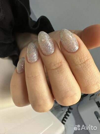 Маникюр / Маникюр с покрытием / Укрепление