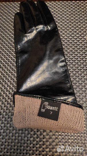 Перчатки женские лакированная кожа новые