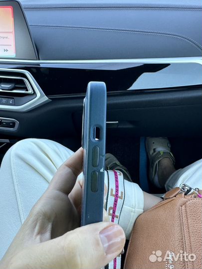 Чехол на iPhone 13 pro