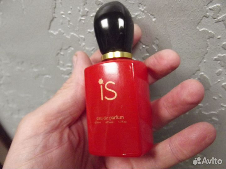 Туалетная вода духи IS eau de parfum 50 мл