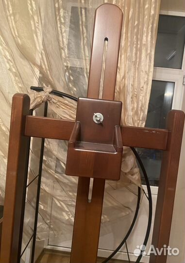 Подставка мольберт под телевизор