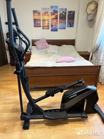 Эллиптический тренажер Unix Fit