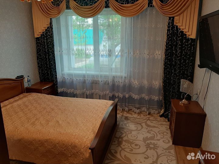 Шторы с ламбрекеном бу