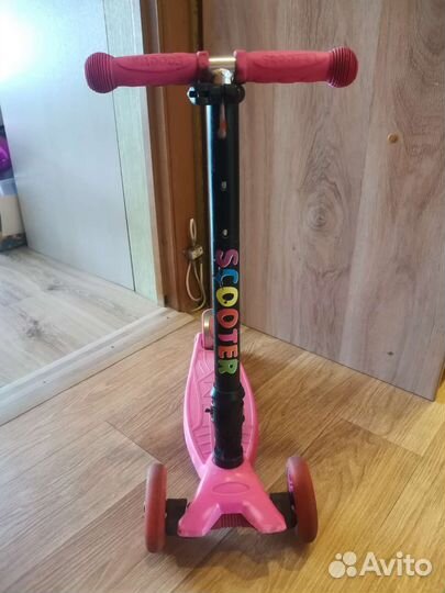 Самокат детский трехколесный