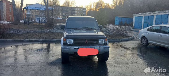 Mitsubishi pajero 2 1996г.в. по запчастям
