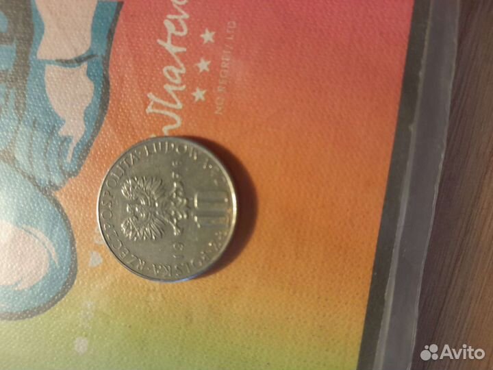 Продаю монеты каждая по 100р