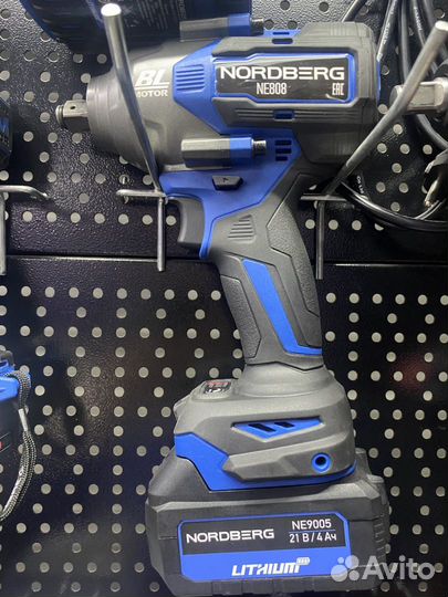 Гайковерт аккумуляторный, 1/2