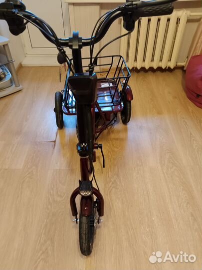 Трехколесный электровелосипед для взрослых