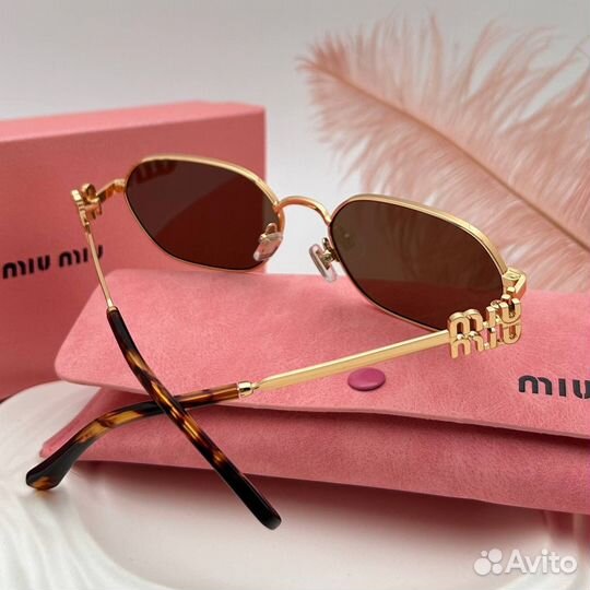 Очки Miu Miu