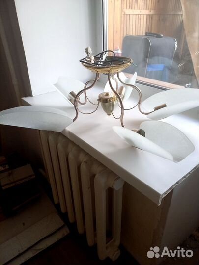 Люстра потолочная бу