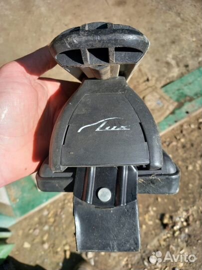 Рейлинг на крышу универсальный