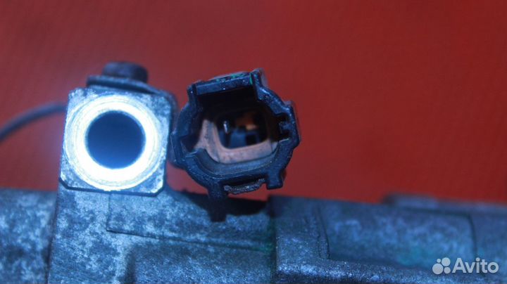 Компрессор кондиционера Nissan Cube DBA-BNZ11 CR14