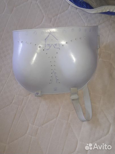 Протектор для фехтования женский