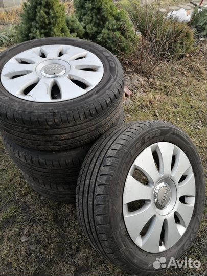 Колёса Ауди r16 оригинал с резиной toyo