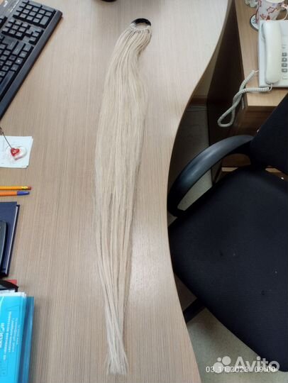 Волосы хвост на резинке блонд 70 см
