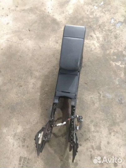 Cadillac Центральная консоль Кадиллак SRX