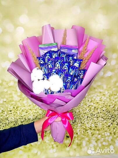 Подарок, съедобный букет из конфет