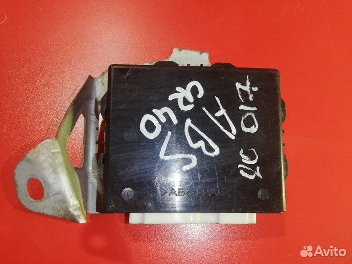 Блок управления abs Toyota Lite Ace CR40 3CT