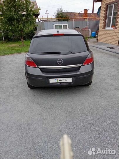 Opel Astra 1.6 AMT, 2011, 221 000 км