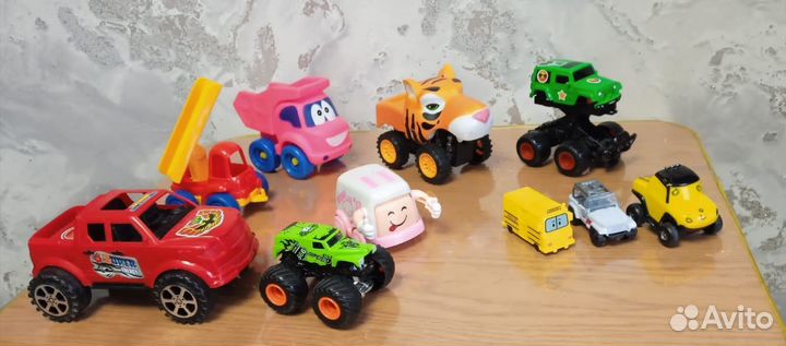 Игрушки детские (машинки) (торг уместен)
