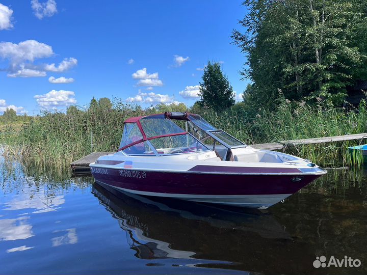 Катер Максум