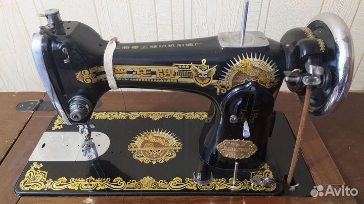 Швейная машина