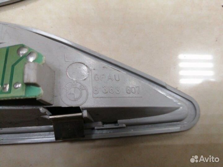 Плафон подсветки салона Bmw 523I E39 M52 2.5 1999