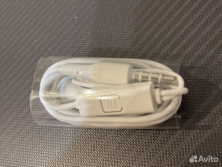 Наушники Huawei новые проводные p30 lite