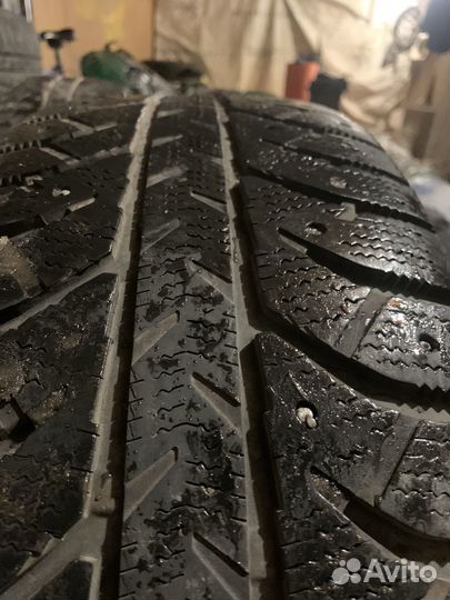 Bridgestone Ice Cruiser 7000S 235/65 R17 108