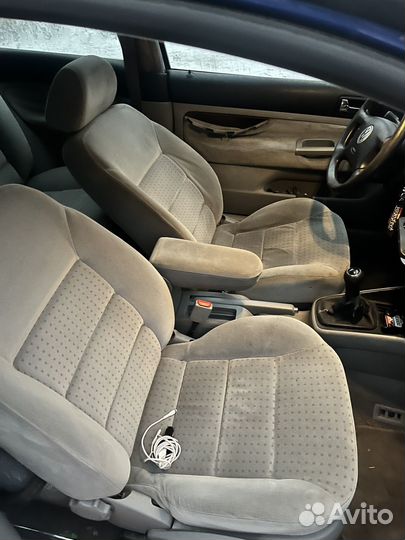 Volkswagen Golf 1.4 МТ, 1998, 279 000 км