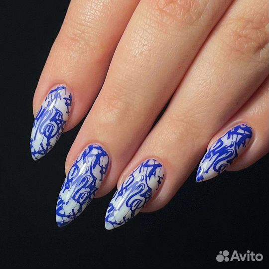 Маникюр, наращивание ногтей, педикюр