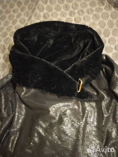 Лёгкая дублёнка,Пуховик