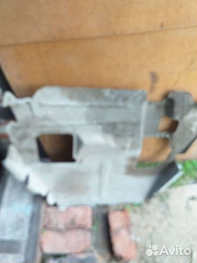 Продам защиту картера