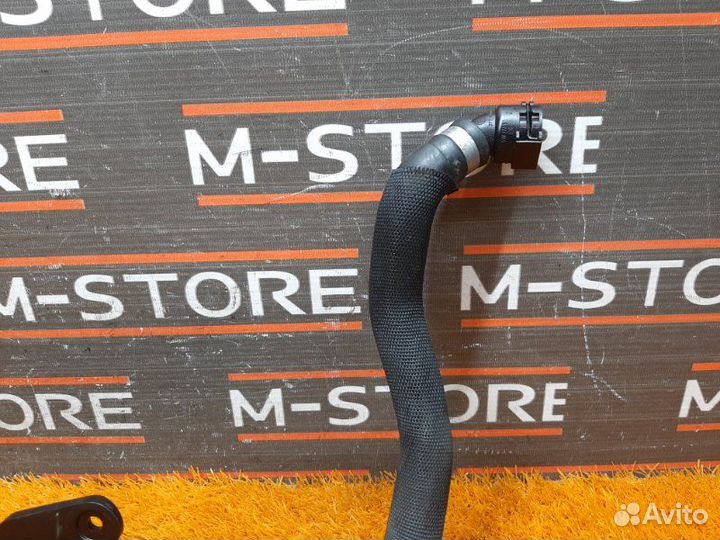 Патрубок системы охлаждения Bmw 7-Series F01