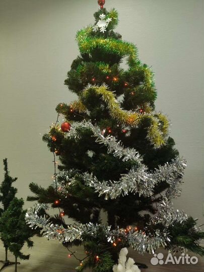 Елка, игрушки, новогодний комплект