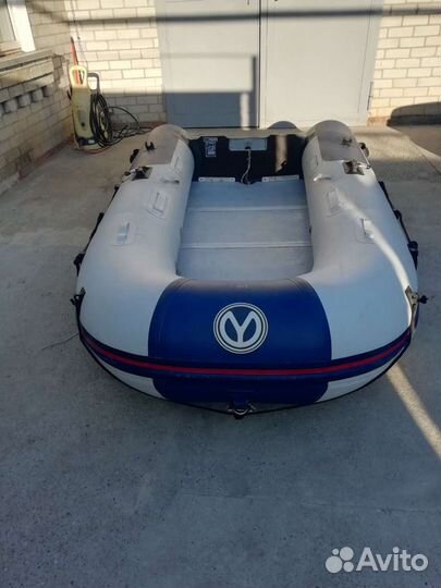 Лодка yamaran T330