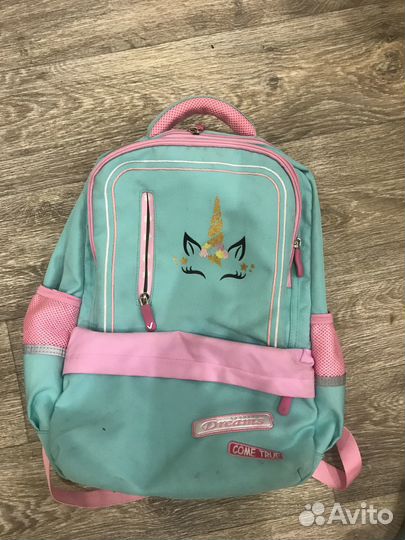 Школьный рюкзак