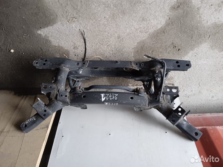 Балка задняя Toy/ RAV4/ ACA31,ACA33,ACA38,GSA33/ к.т.№51206-42050 / 51206-42051 / 51206-42053