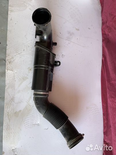 BMW F48 X1 X2 F39 патрубок чистого воздуха