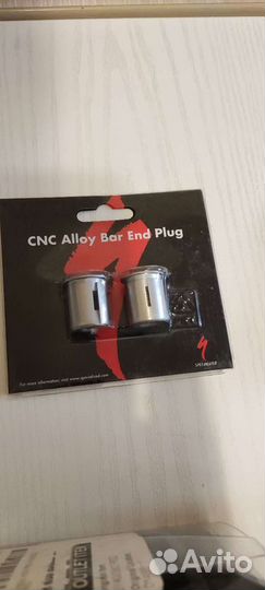 Велозапчасти: заглушки руля, маска детская визор