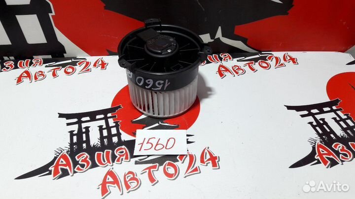 Вентилятор печки Toyota Voxy ZRR75G 3ZR-FE