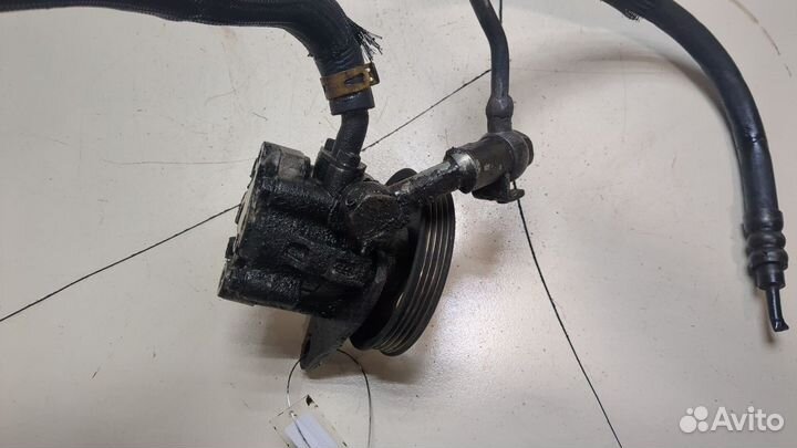 Гур Nissan Cabstar, 2008