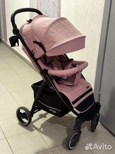 Коляска прогулочная Indigo Sigma Lux всесезонная