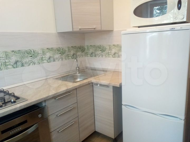 2-к. квартира, 43 м², 3/4 эт.