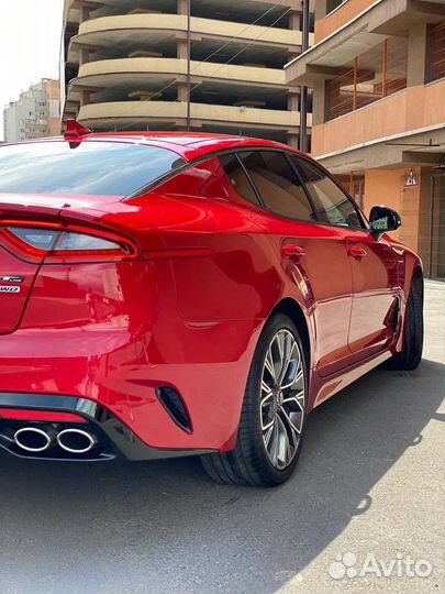 Kia Stinger 2.0 AT, 2019, 108 000 км