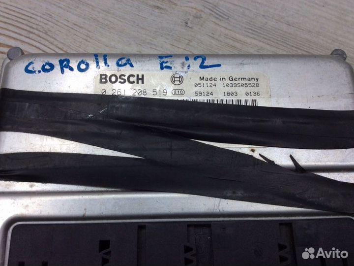 Блок управления двигателем Toyota Corolla E12