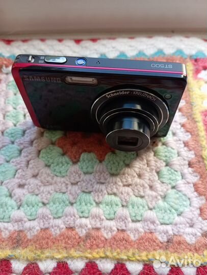 Цифровой фотоаппарат Samsung st500