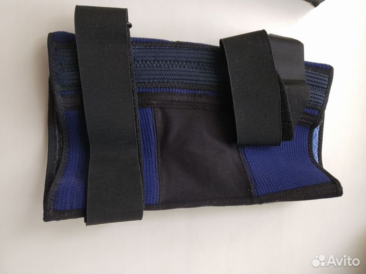 Компрессионный бандаж на коленный сустав