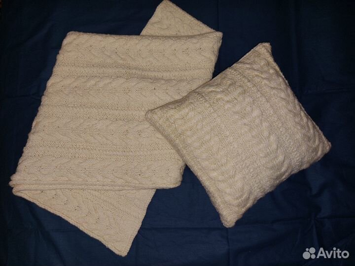 Плед детский и подушка вязанные ручная работа