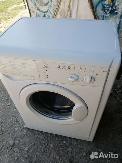 Стиральная машина Indesit 5кг